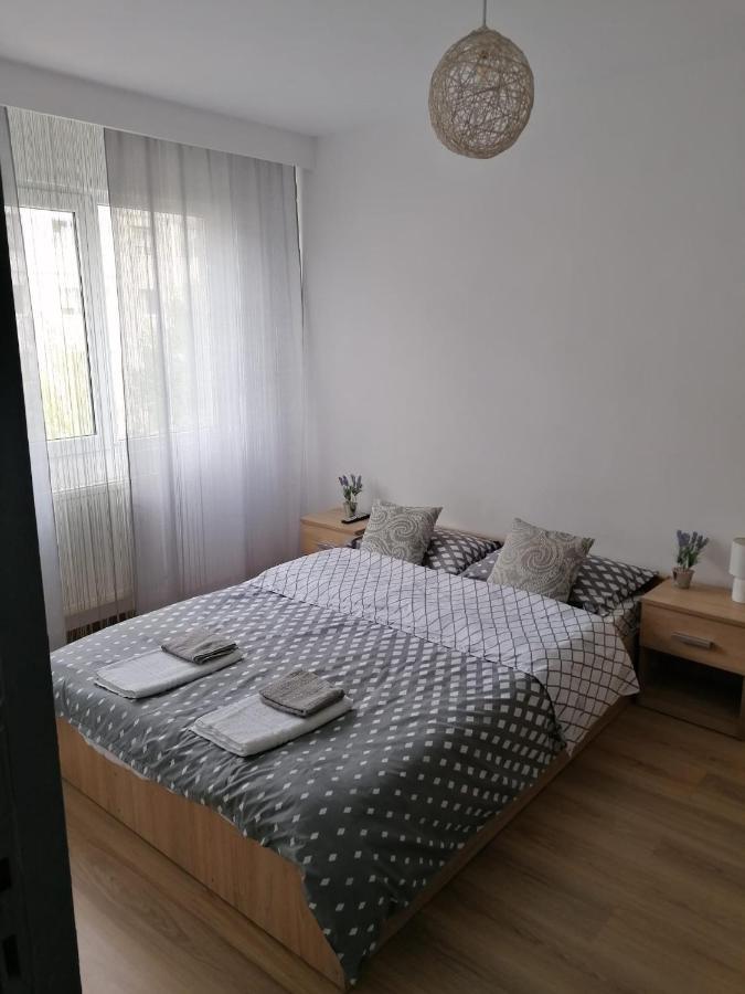 Apartament Alexia Apartman Orsova Kültér fotó